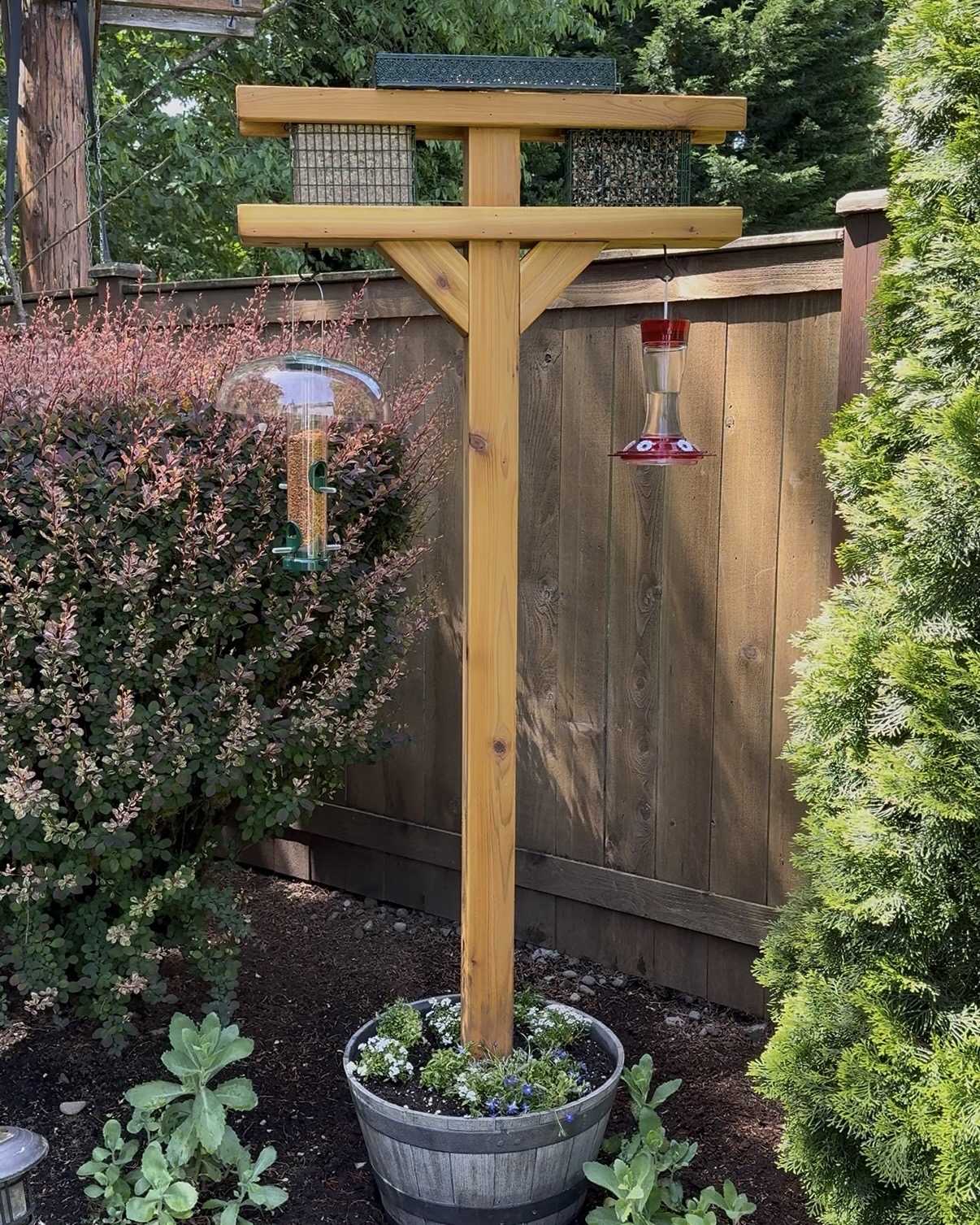 DIY Bird Feeder Station Large